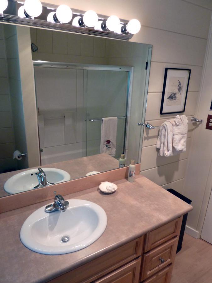 Mirror Pond Bungalow Bend Eksteriør bilde